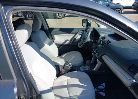 2014 Subaru Forester 2.5I Premium z USA, uszkodzony, nr VIN JF2SJAEC6EH507879